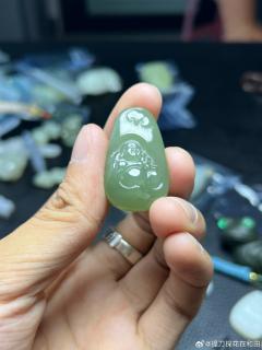 湖水绿福在眼前佛公吊坠