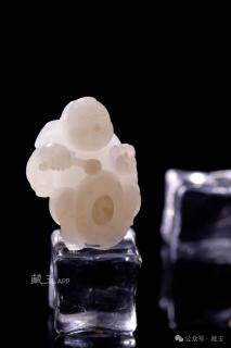 花288万买的顶级和田玉籽料,最后没想到被群嘲了!