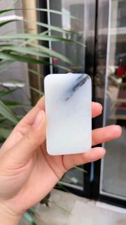 和田玉青花平安无事牌挂件 设计简单大方,吉祥静雅,牌型规整大气
